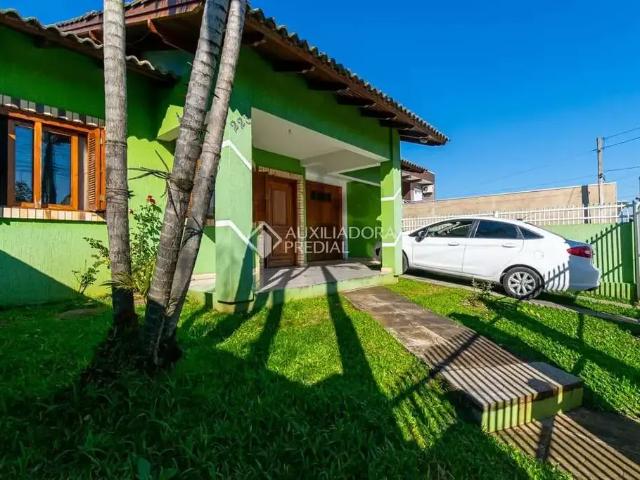 Casa / Sobrado para Venda em Cachoeirinha/RS Parque Granja Esperança 2 Quartos