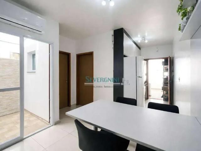Casa / Sobrado para Venda em Cachoeirinha/RS Parque da Matriz 2 Quartos
