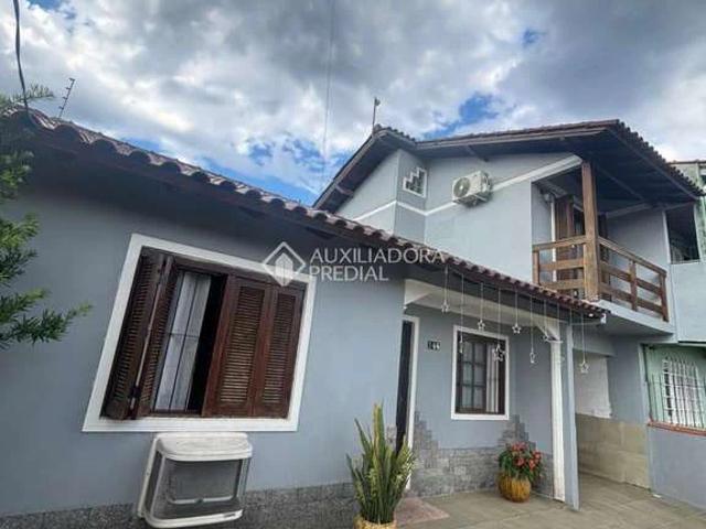 Casa / Sobrado para Venda em Cachoeirinha/RS Parque da Matriz 3 Quartos