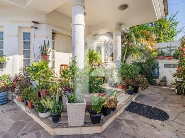 Casa / Sobrado para Venda em Cachoeirinha/RS Parque da Matriz 3 Quartos