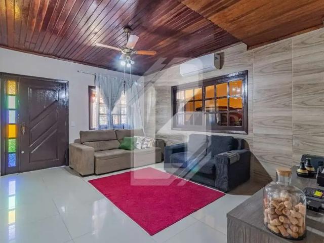 Casa / Sobrado para Venda em Cachoeirinha/RS Parque da Matriz 4 Quartos