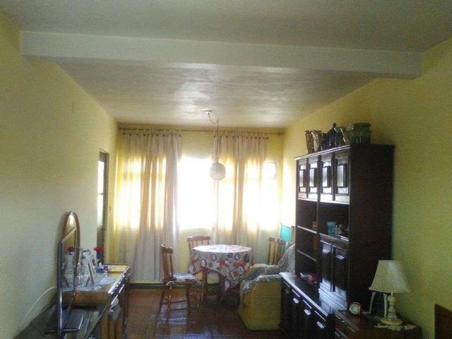 Casa / Sobrado para Venda em Cachoeirinha/RS Parque da Matriz 4 Quartos