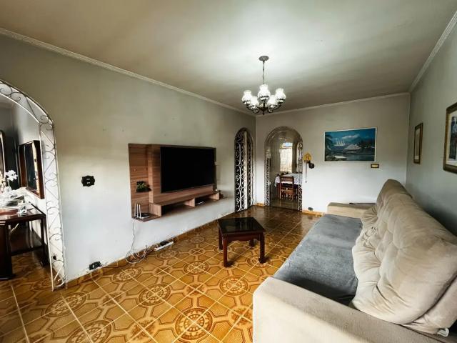 Casa / Sobrado para Venda em Caieiras/SP Centro 3 Quartos