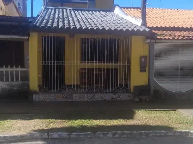 Casa / Sobrado para Venda em Cairu/BA Gamboa 4 Quartos