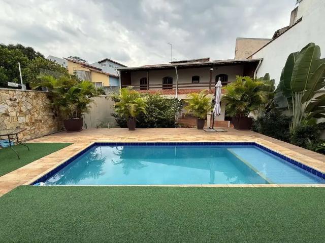 Casa / Sobrado para Venda em Cajamar/SP Polvilho 4 Quartos
