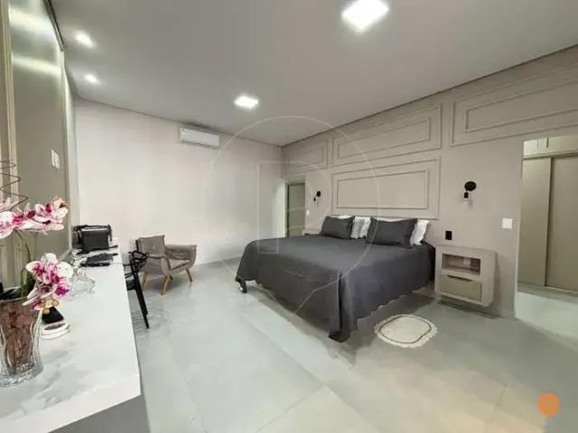 Casa / Sobrado para Venda em Caldas Novas/GO Vila São José 3 Quartos