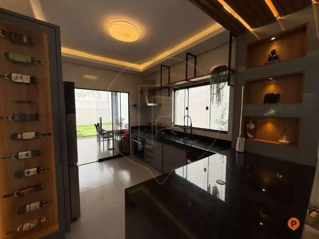 Casa / Sobrado para Venda em Caldas Novas/GO Bandeirante 3 Quartos