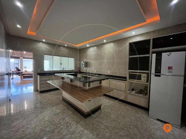 Casa / Sobrado para Venda em Caldas Novas/GO Caldas Do Oeste 3 Quartos