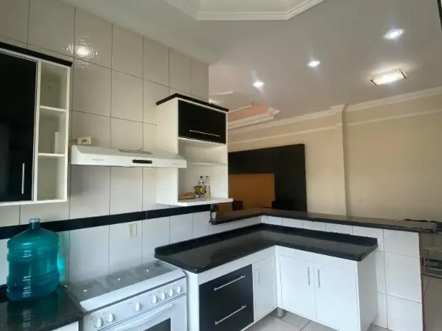 Casa / Sobrado para Venda em Caldas Novas/GO Caldas Do Oeste 5 Quartos