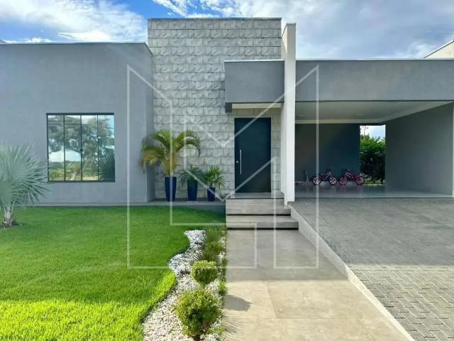 Casa / Sobrado para Venda em Caldas Novas/GO Condomínio Marinas di Caldas 3 Quartos