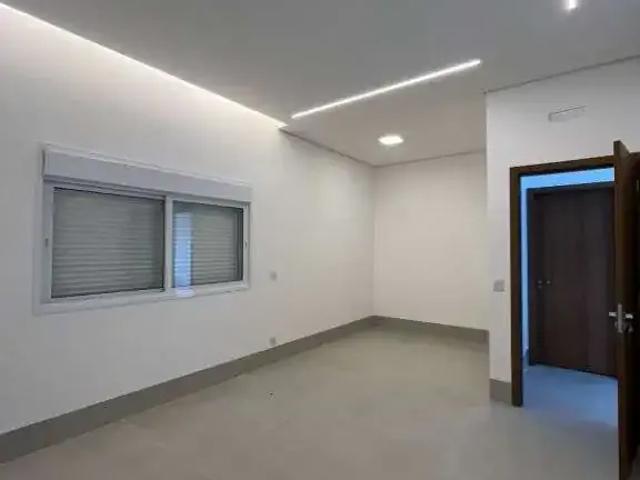 Casa / Sobrado para Venda em Caldas Novas/GO Condomínio Del Fiori 4 Quartos