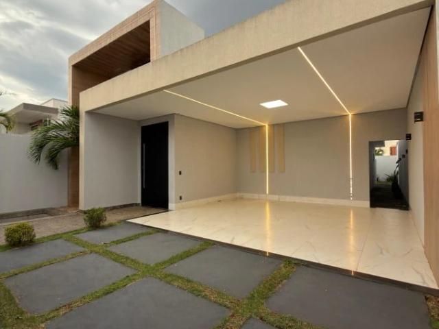 Casa / Sobrado para Venda em Caldas Novas/GO Estância Itaguaí 3 Quartos