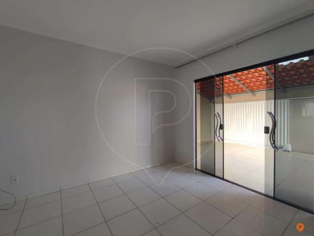 Casa / Sobrado para Venda em Caldas Novas/GO Estância Itaici 3 Quartos