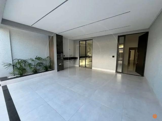 Casa / Sobrado para Venda em Caldas Novas/GO Jardim Serrano 3 Quartos