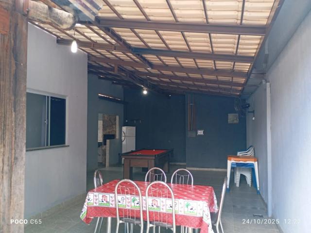 Casa / Sobrado para Venda em Caldas Novas/GO Mansões Águas Quentes 3 Quartos