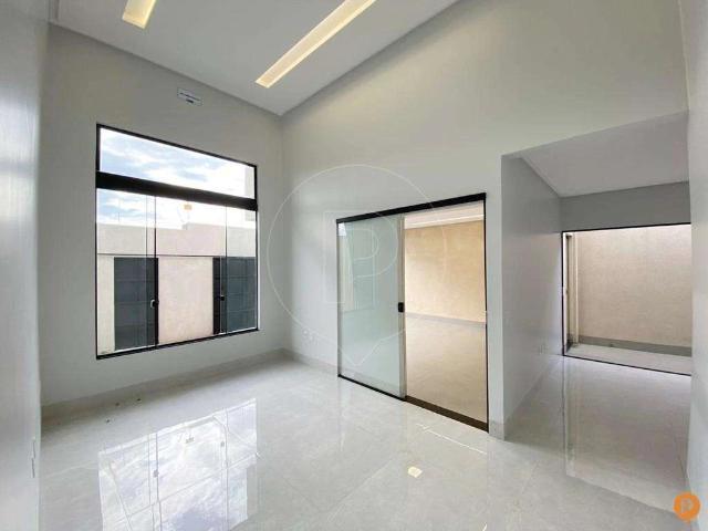 Casa / Sobrado para Venda em Caldas Novas/GO Popular 3 Quartos