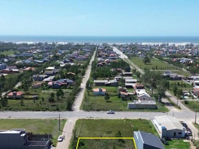 Casa / Sobrado para Venda em Capão da Canoa/RS Arroio Teixeira 3 Quartos