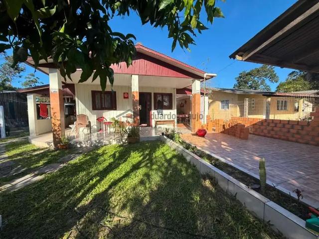Casa / Sobrado para Venda em Capão da Canoa/RS Capão Novo 3 Quartos