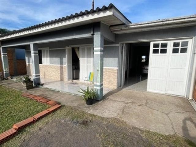 Casa / Sobrado para Venda em Capão da Canoa/RS Capão Novo 2 Quartos