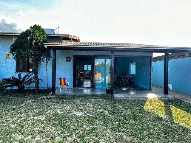 Casa / Sobrado para Venda em Capão da Canoa/RS Capão Novo 2 Quartos