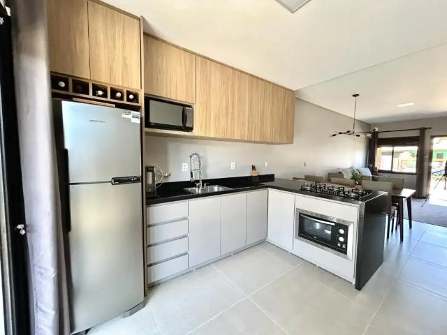 Casa / Sobrado para Venda em Capão da Canoa/RS Capão Novo 2 Quartos