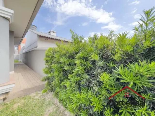 Casa / Sobrado para Venda em Capão da Canoa/RS Centro 4 Quartos