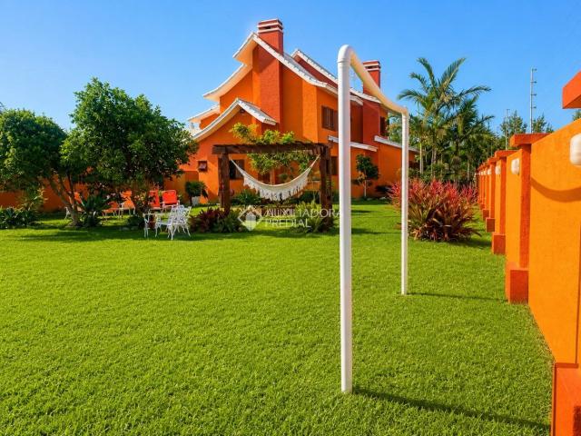 Casa / Sobrado para Venda em Capão da Canoa/RS Centro 5 Quartos