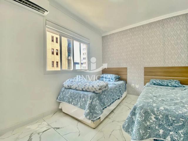 Casa / Sobrado para Venda em Capão da Canoa/RS Centro 2 Quartos