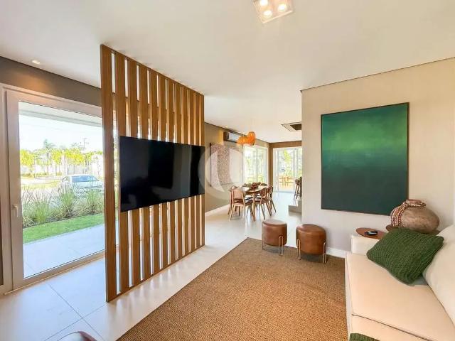 Casa / Sobrado para Venda em Capão da Canoa/RS Condado 4 Quartos