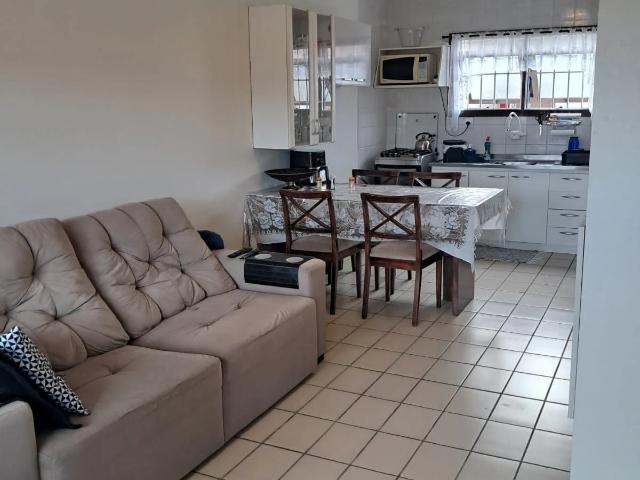 Casa / Sobrado para Venda em Capão da Canoa/RS Posto 6 3 Quartos