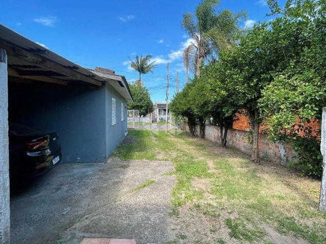 Casa / Sobrado para Venda em Capão da Canoa/RS Santa Luzia 3 Quartos