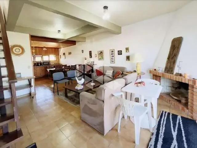 Casa / Sobrado para Venda em Capão da Canoa/RS Zona Nova 3 Quartos