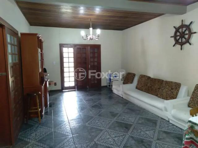 Casa / Sobrado para Venda em Capão da Canoa/RS Praia Zona Norte 3 Quartos