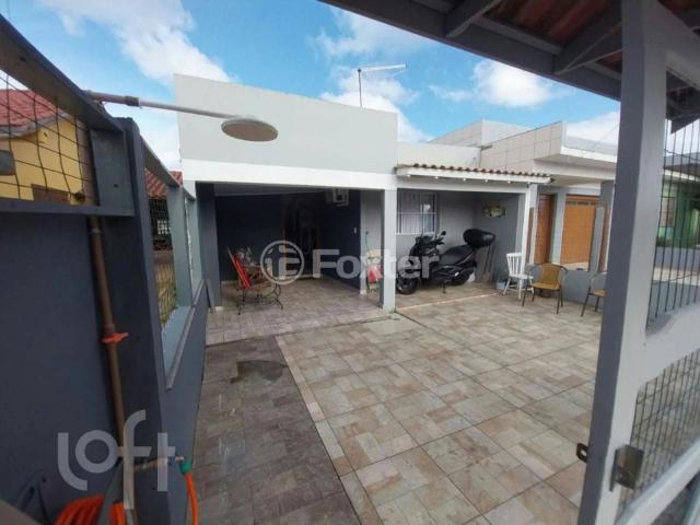 Casa / Sobrado para Venda em Capão da Canoa/RS Zona Norte 3 Quartos