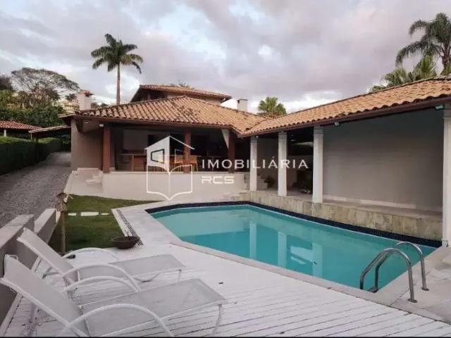 Casa / Sobrado para Venda em Capitólio/MG Escarpas do Lago 5 Quartos