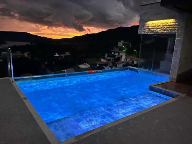 Casa / Sobrado para Venda em Capitólio/MG Escarpas do Lago 8 Quartos
