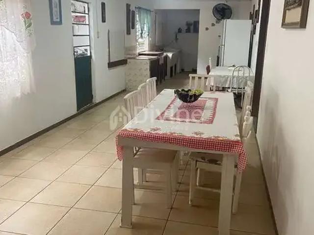 Casa / Sobrado para Venda em Capivari de Baixo/SC Alvorada 5 Quartos