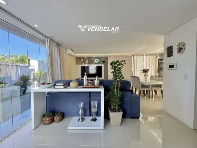 Casa / Sobrado para Venda em Capivari de Baixo/SC Centro 4 Quartos