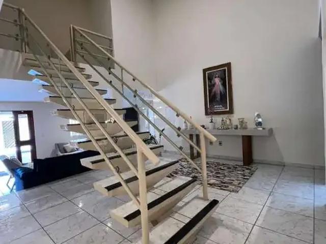 Casa / Sobrado para Venda em Caruaru/PE Nova Caruaru 5 Quartos