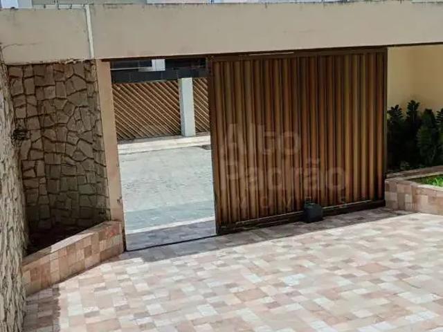 Casa / Sobrado para Venda em Caruaru/PE Universitário 4 Quartos
