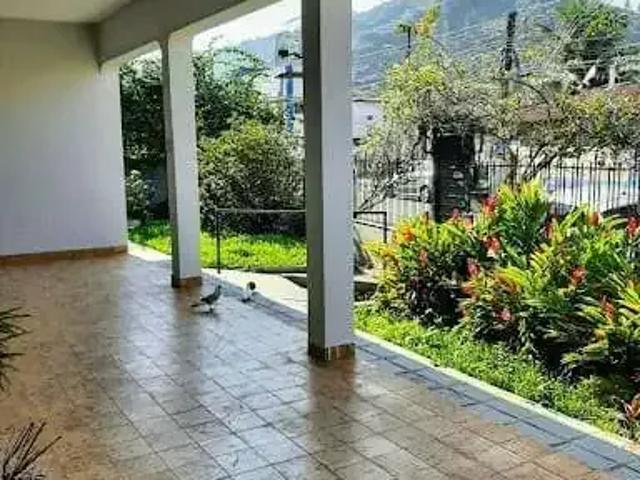 Casa / Sobrado para Venda em Caraguatatuba/SP Centro 3 Quartos
