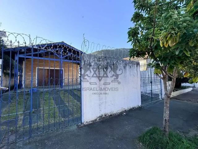 Casa / Sobrado para Venda em Caraguatatuba/SP Centro 3 Quartos