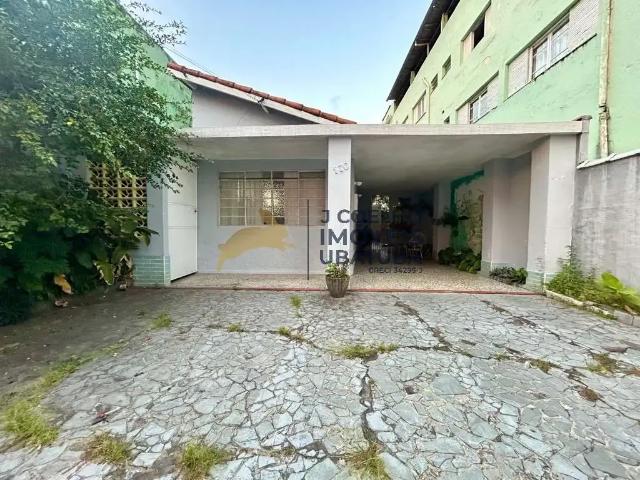 Casa / Sobrado para Venda em Caraguatatuba/SP Centro 3 Quartos