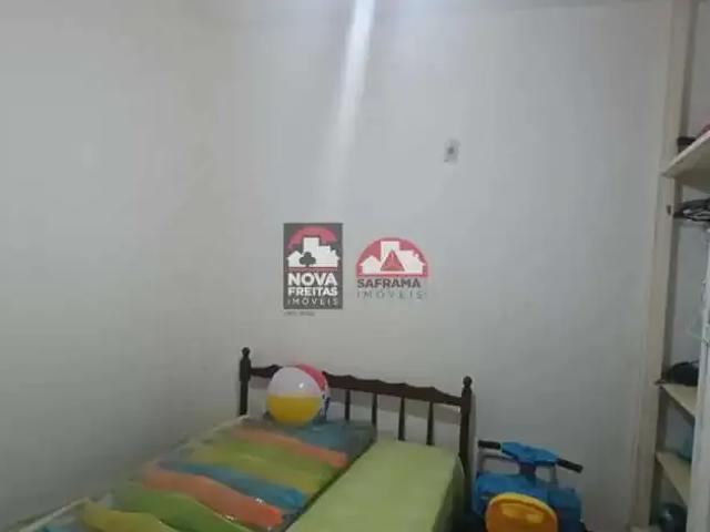 Casa / Sobrado para Venda em Caraguatatuba/SP Centro 4 Quartos