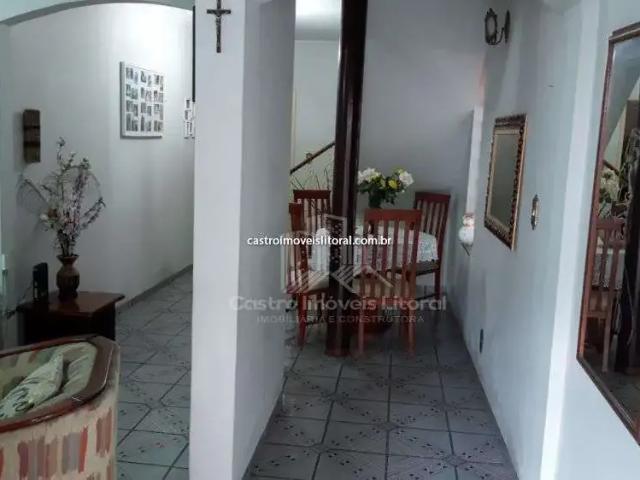 Casa / Sobrado para Venda em Caraguatatuba/SP Centro 4 Quartos