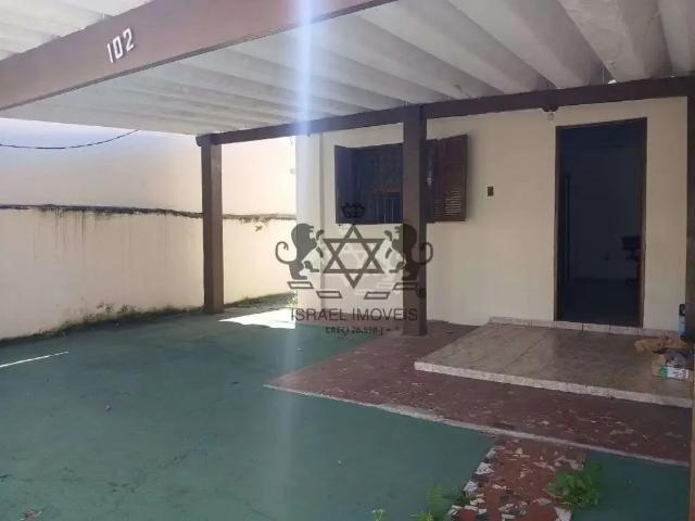 Casa / Sobrado para Venda em Caraguatatuba/SP Centro 4 Quartos