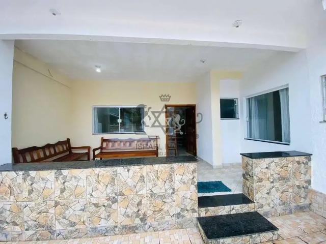 Casa / Sobrado para Venda em Caraguatatuba/SP Centro 4 Quartos