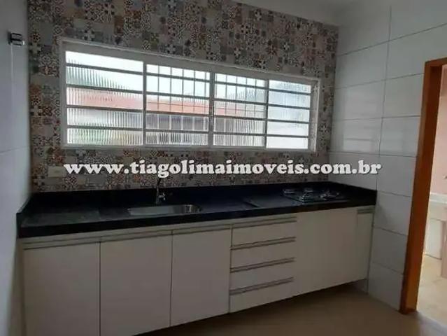 Casa / Sobrado para Venda em Caraguatatuba/SP Centro 5 Quartos