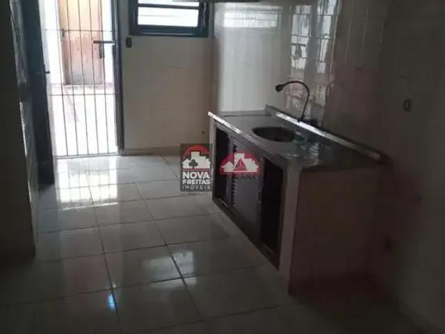 Casa / Sobrado para Venda em Caraguatatuba/SP Centro 6 Quartos