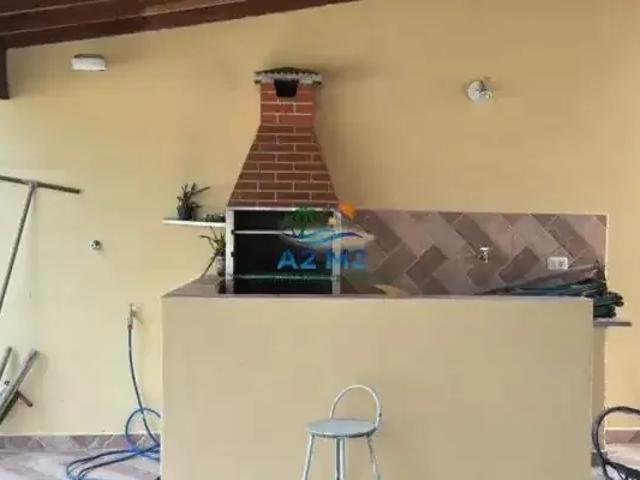 Casa / Sobrado para Venda em Caraguatatuba/SP Balneário Copacabana 3 Quartos